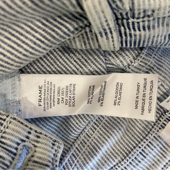 Frame Le High Flare Jeans - Picture 10 of 10